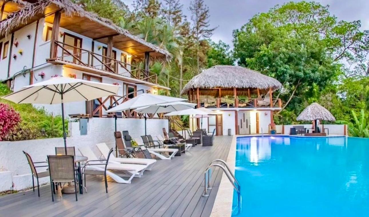 Hotel Ranchos De Chalia Panama *