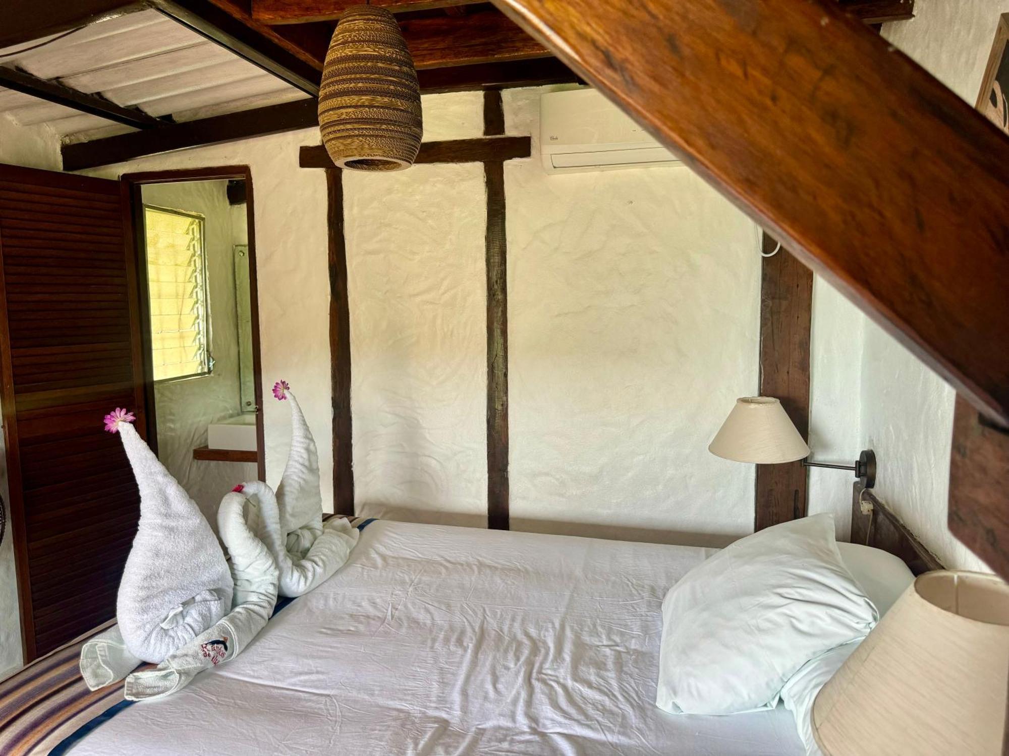 Ranchos De Chalia Panama Hotel Portobelo